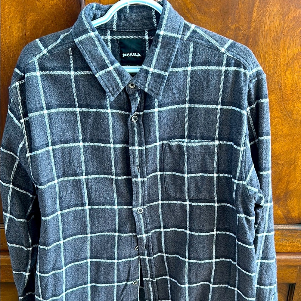 Prana Gray Plaid Button-Up Shirt